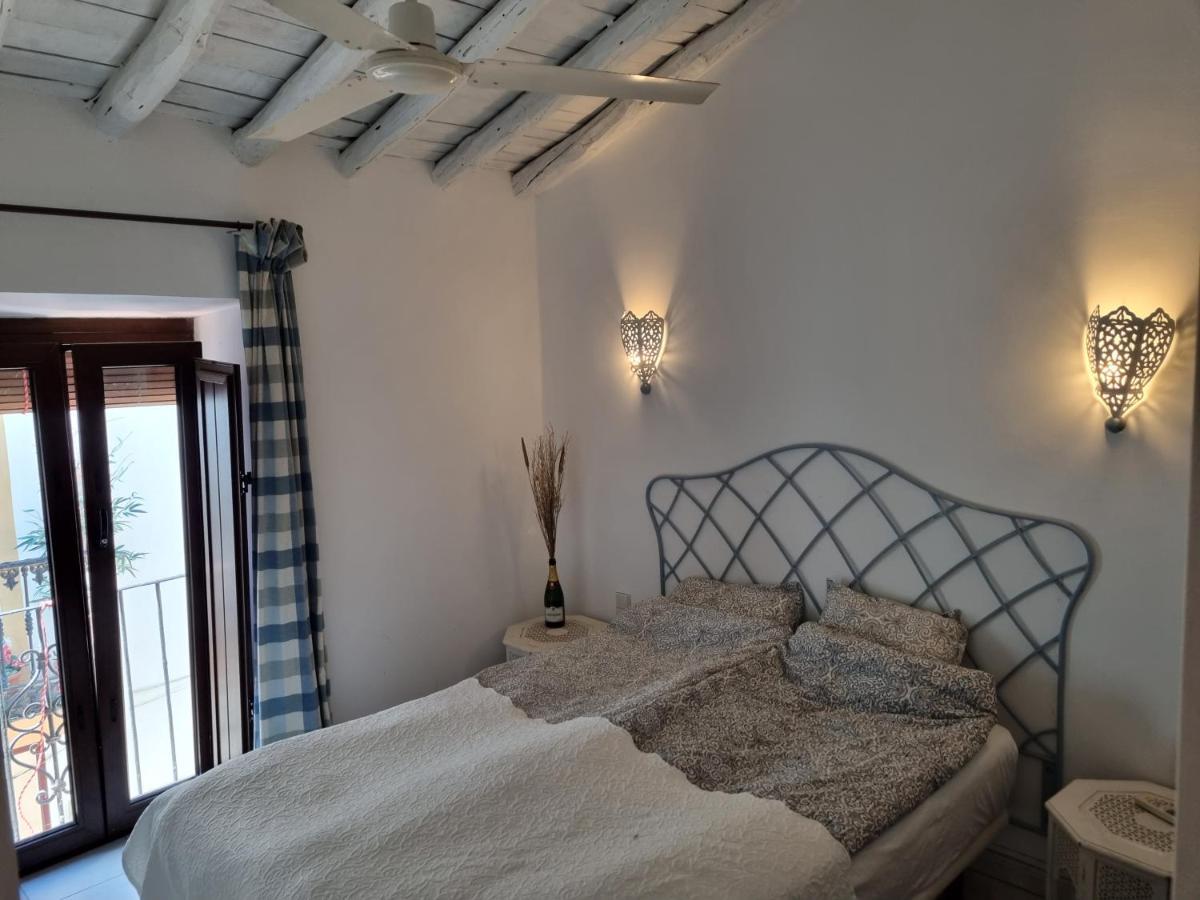 Town House With Roof Terrace - Old Town Apartment Марбеля Екстериор снимка